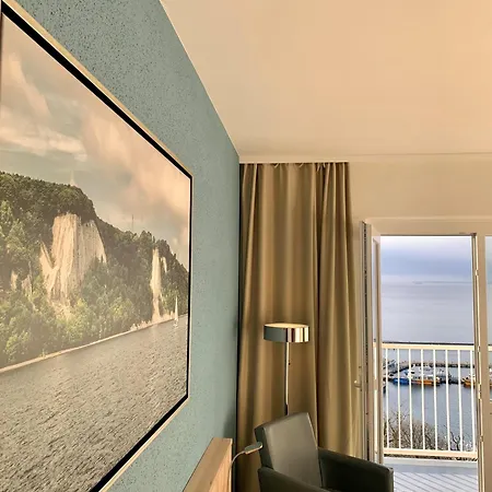 Ruegen-hotel Mit Ostseeblick * Sassnitz